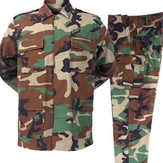 Hunting Outdoor - Conjunto de 2 Piezas de Camuflaje
