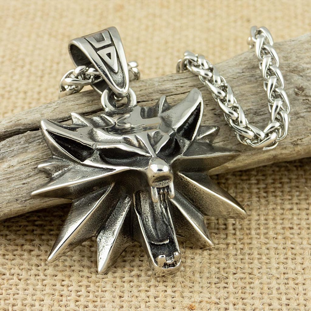 Collar con colgante de cabeza  - Wildman Hunting & Outdoor Polokwane reseña y precio
