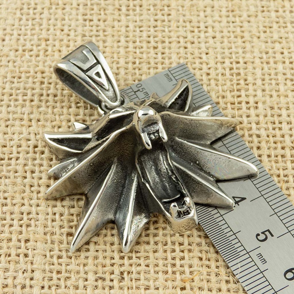 Collar con colgante de cabeza  - Wildman Hunting & Outdoor Polokwane reseña y precio